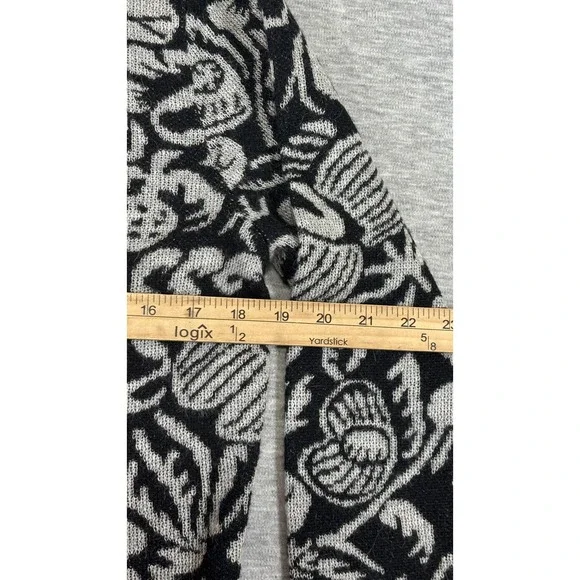 Baby Alpaca Sweater Cardigan Womens Medium Black Floral Animal Knit Button Peru